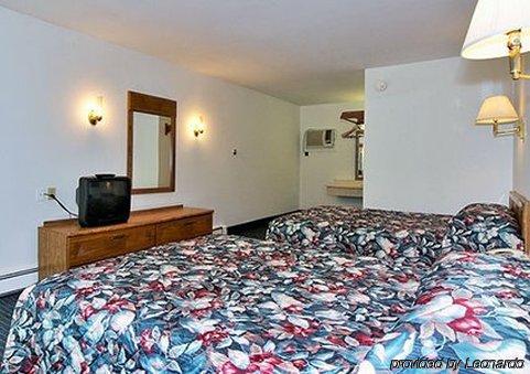 Rodeway Inn Coldwater Esterno foto